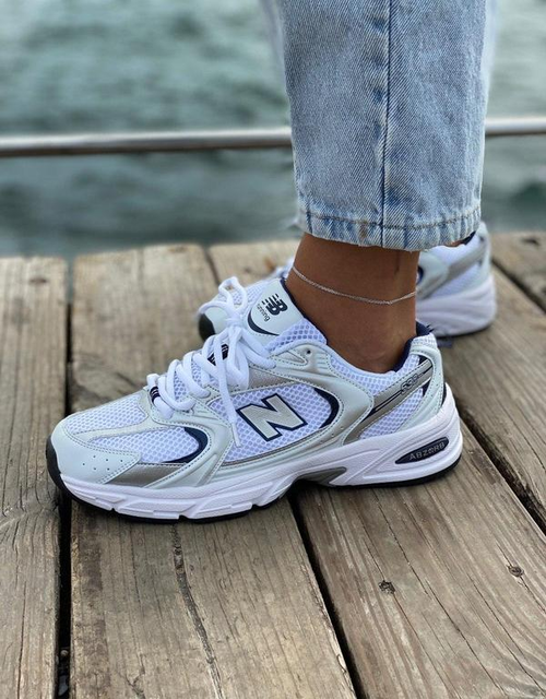 New Balance 530