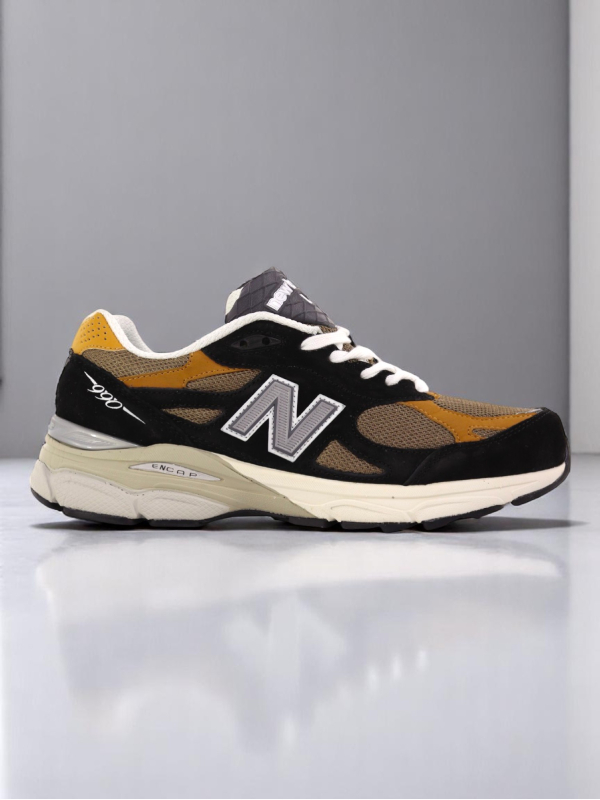New Balance 990