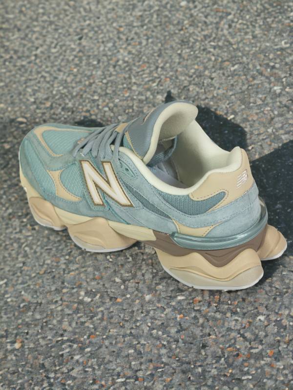 New Balance 9060