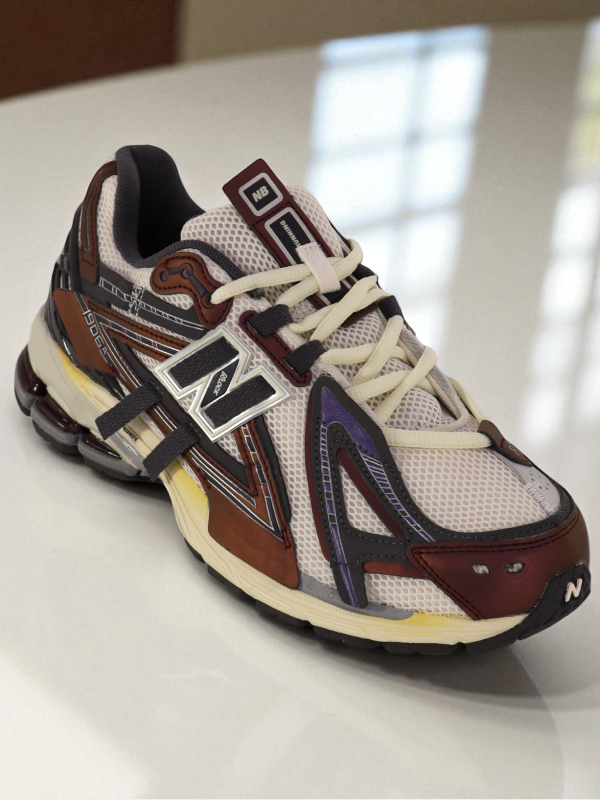 New Balance 1906