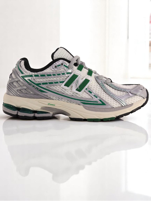 New Balance 1906