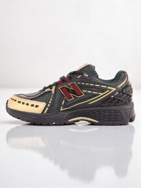 New Balance 1906
