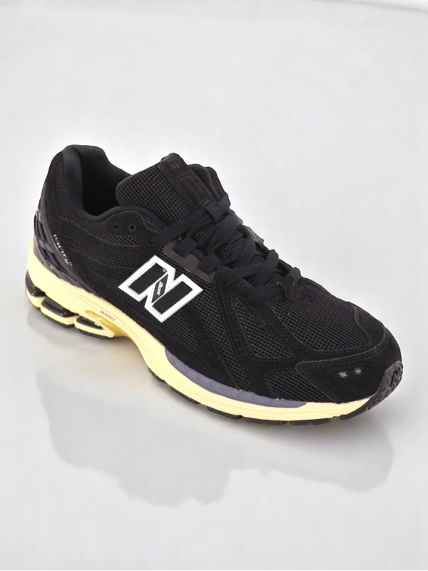 New Balance 1906