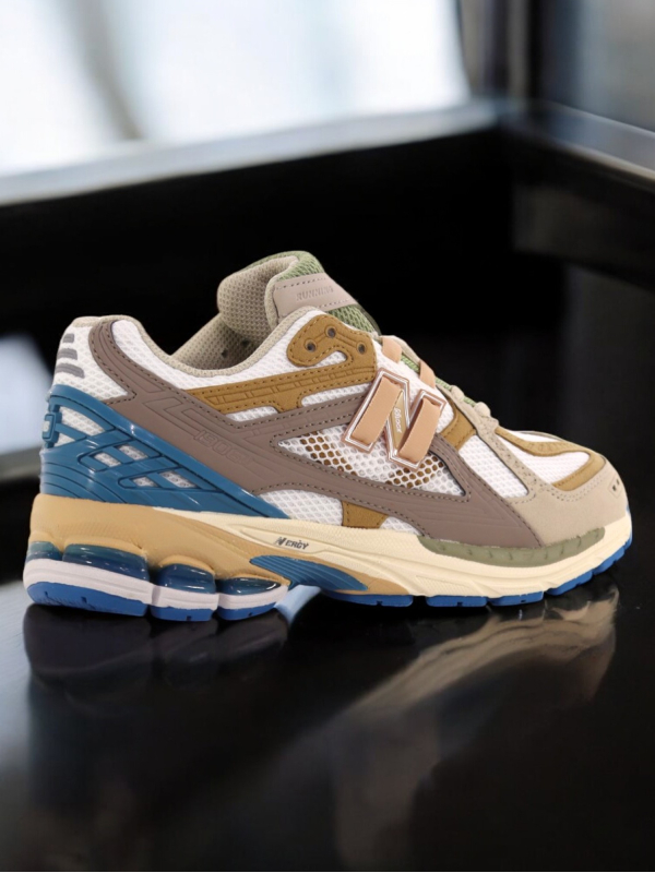 New Balance 1906