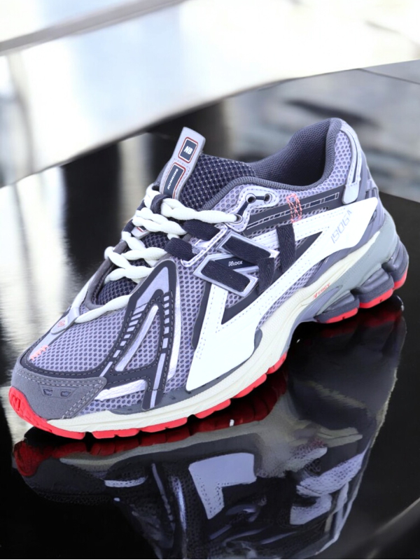 New Balance 1906