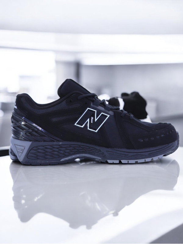 New Balance 1906