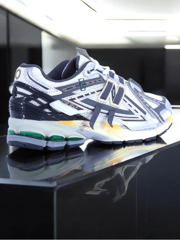 New Balance 1906