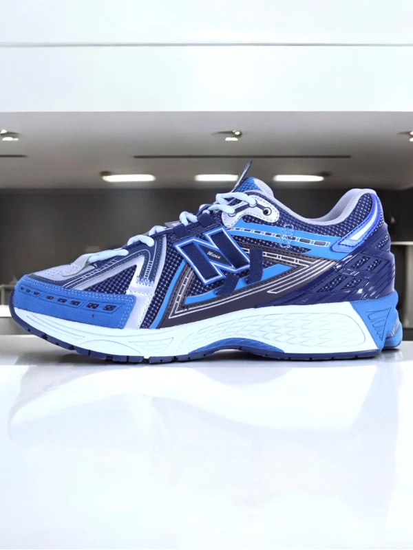 New Balance 1906
