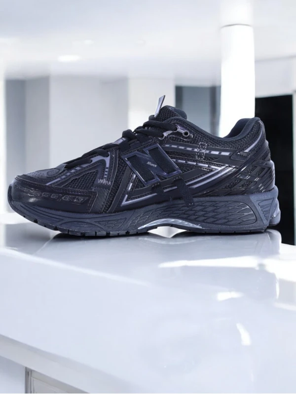 New Balance 1906