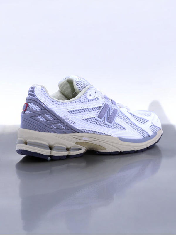 New Balance 1906