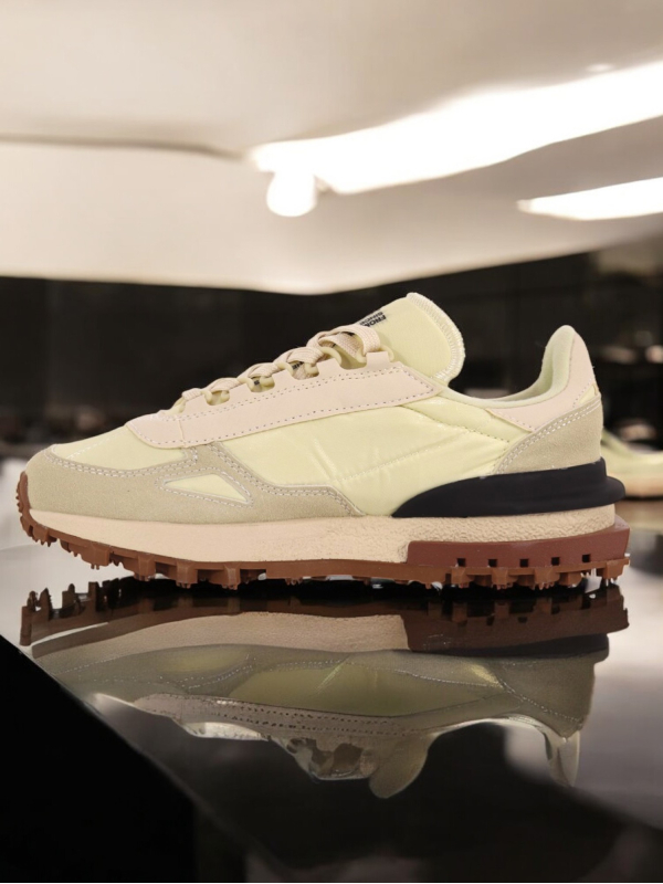 Lacoste Elite Active