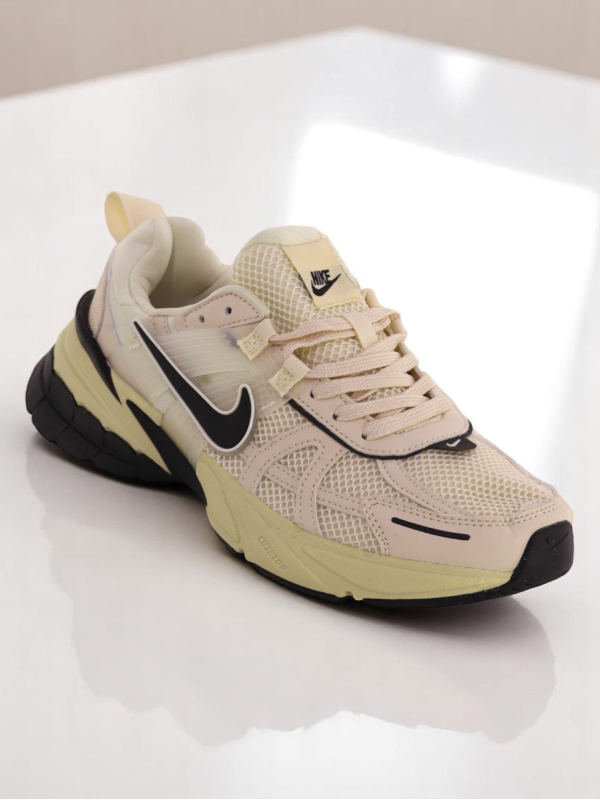 Nike V2K Run